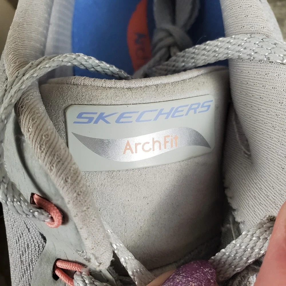 Skechers Arch Fit 2.0 Big League Womens Shoes Sz 10 Athletic Light Gray Sneakers